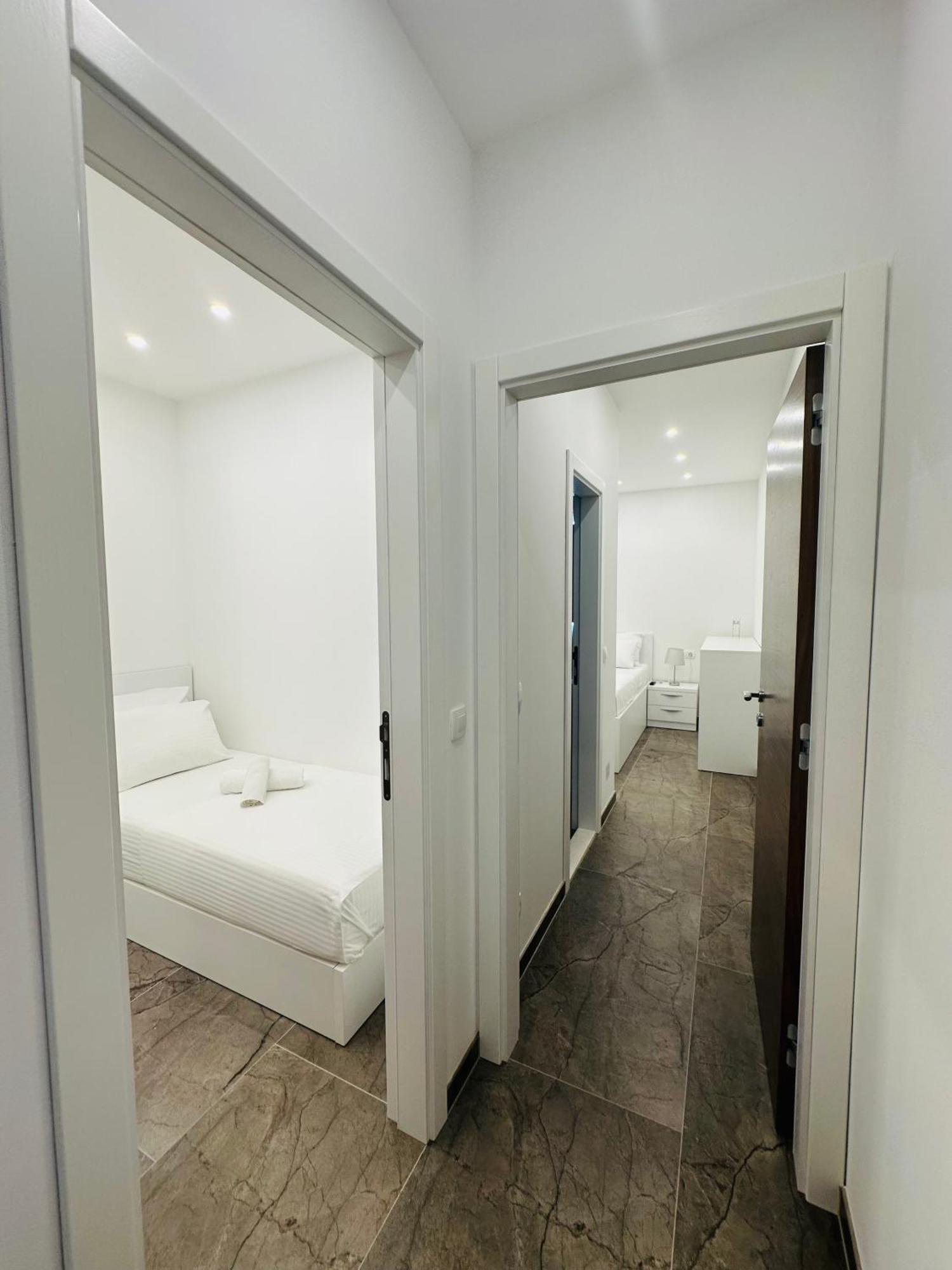 Vila Zrina - Apartmani Trogir Exterior foto